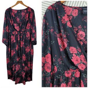 Torrid Plus size 3 3X Floral Top light weight Semi-sheer Button Up Rose Hi-low
